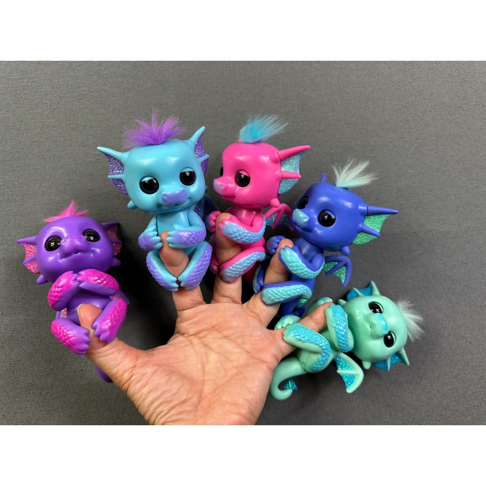 WowWee Fingerlings Baby Dragons Interactive Pet Toy Lot of 5 Glitter Wings